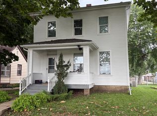 104 S Church St #B, Washington, IL 61571