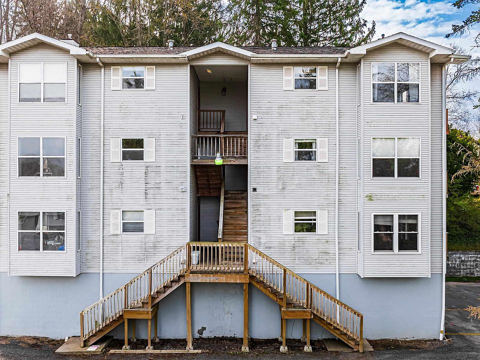 1st image of 500 Stewart Ln APT 30