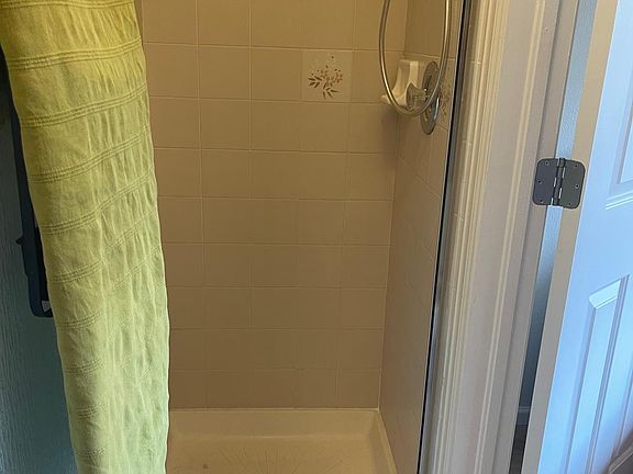 Ensuite Shower
