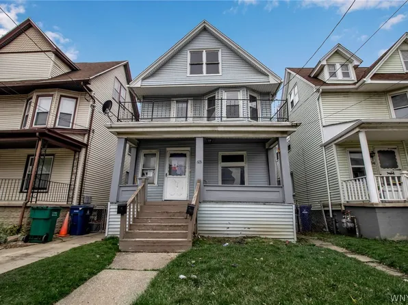 702 Hopkins St, Buffalo, NY 14220