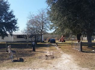 8386 Lewis Rhoden Rd, Glen Saint Mary, FL 32040