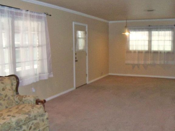 3rd image of 5513 Brinkman Dr