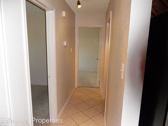 5th image of 2404 Purser Dr