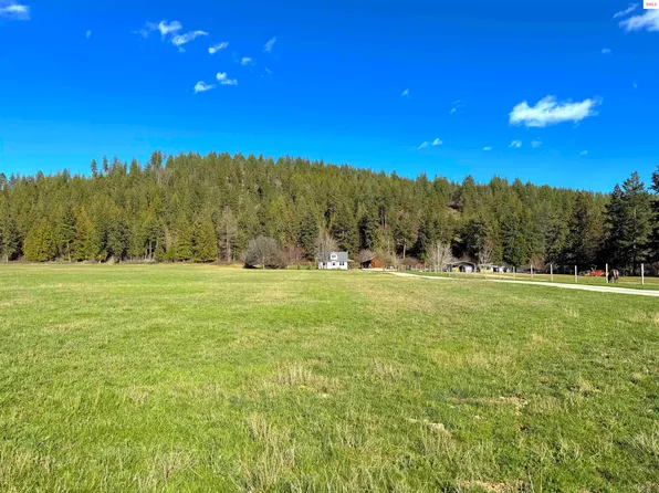 275 Curless Rd, Bonners Ferry, ID 83805