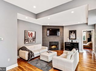 306 S 13th St APT 5, Philadelphia, PA 19107