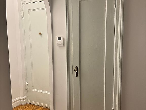 4th image of 22 Grove St APT 1F