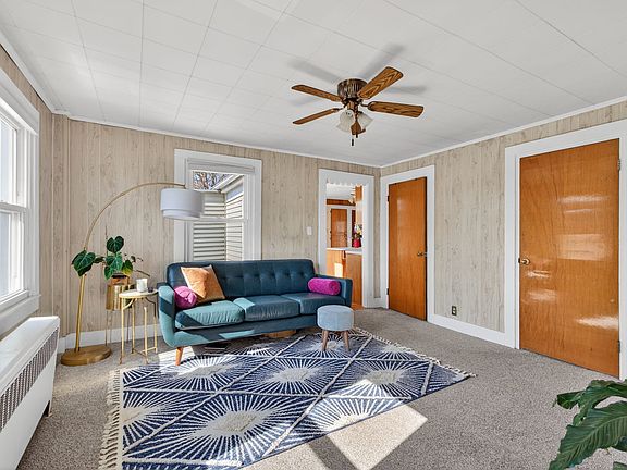 3rd image of 36 Green St #2