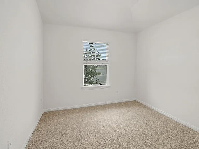 101 Rock Daisy Trl — Photo 17