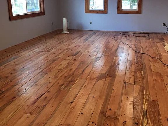 Custom milled chestnut floor