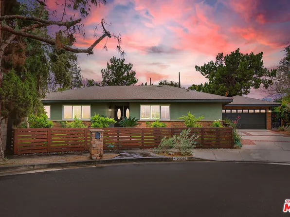 23316 Blythe St, Canoga Park, CA 91304