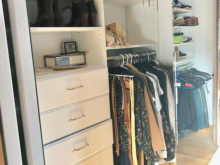2211 W Giddings St #3 — Photo 11
