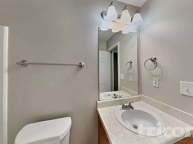 253 Cobblestone Ln — Photo 14