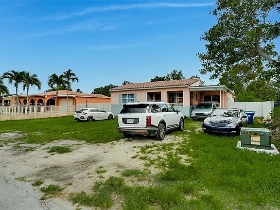 5th image of 5860 SW 19th St