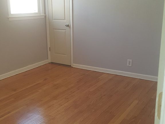 5th image of 8124 S Claremont Ave
