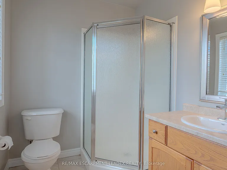 26 Olivia Pl — Photo 19
