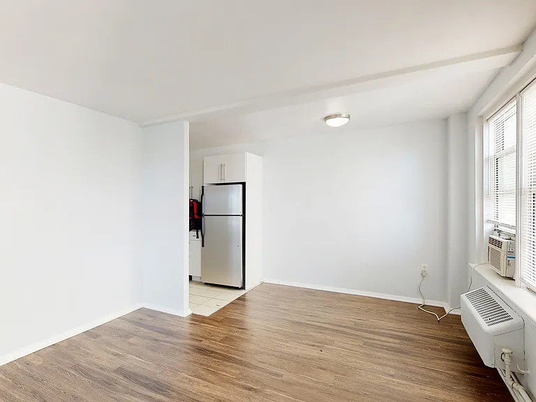 Dining/Living room