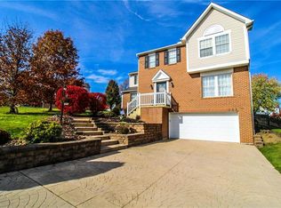 313 Bridlewood Ct, Canonsburg, PA 15317