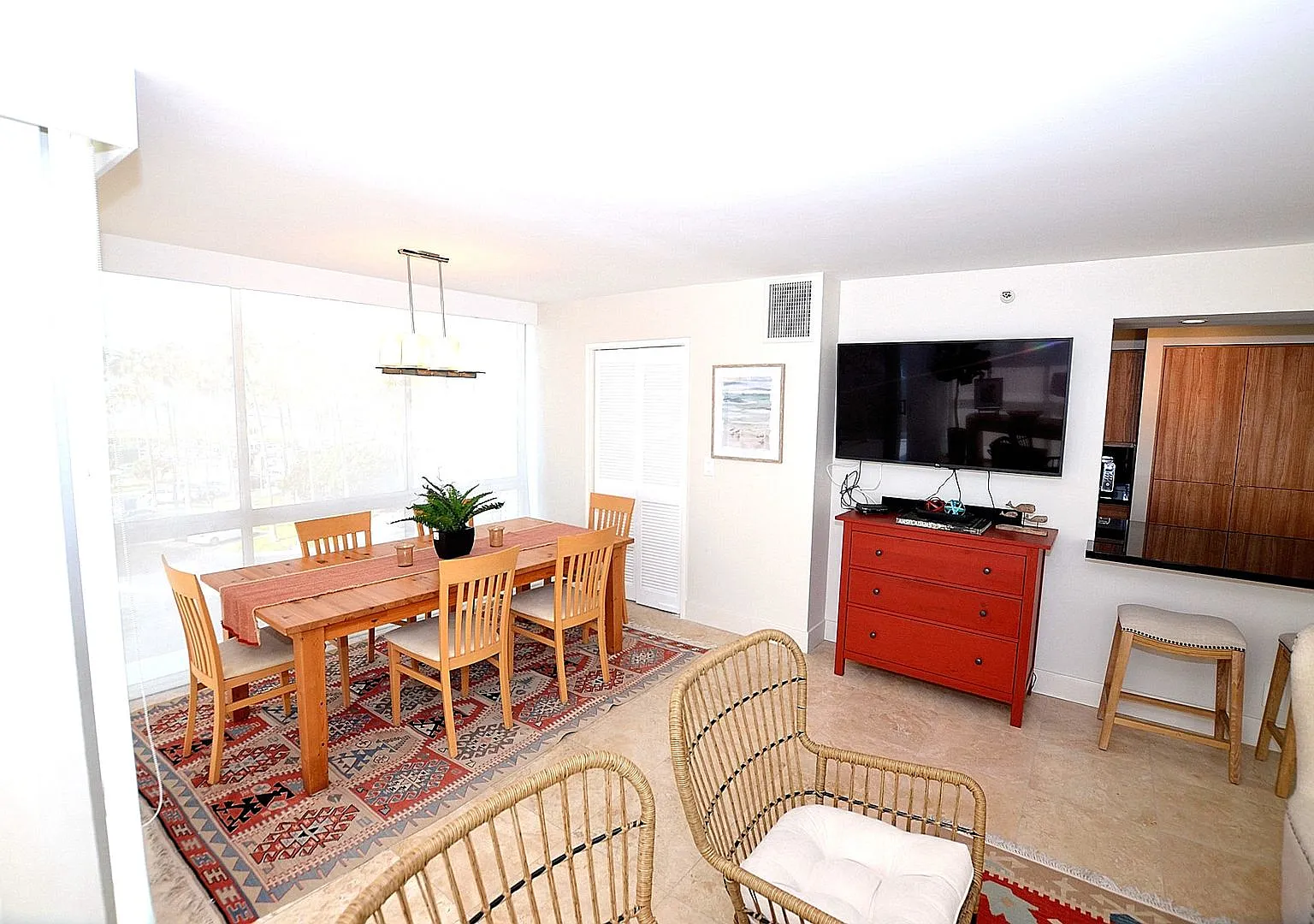 2BD/2BA Coronado Shores, Ocean views Starting Sept 2025 — Photo 3