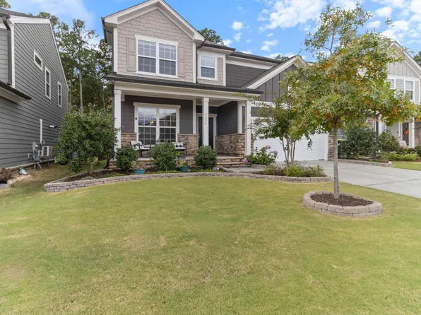 2654 Turner Pines Dr, New Hill, NC 27562