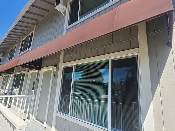 Large Front-Facing Windows