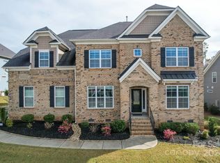 10881 Greenvale Dr, Harrisburg, NC 28075