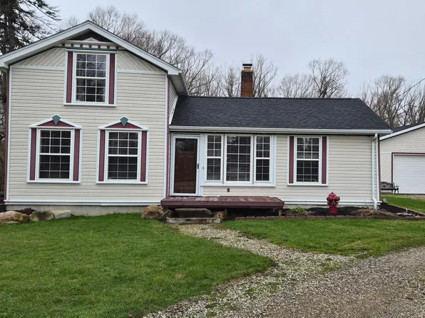 76845 North Ave, Armada, MI 48005