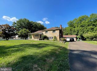 3271 Susquehanna Rd, Dresher, PA 19025