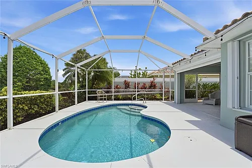 28207 Islet Trl Photo 1