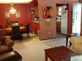 405 Shelard Pkwy Unit 104, Saint Louis Park, MN 55426