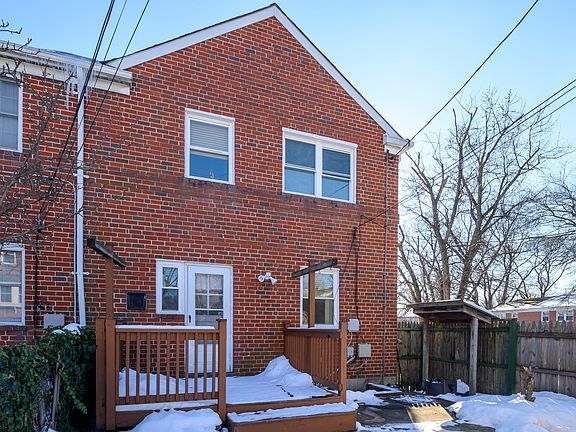 2nd image of 236 Altamont Ave #1
