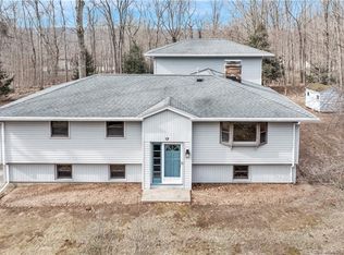 17 Deer Run, Marlborough, CT 06447