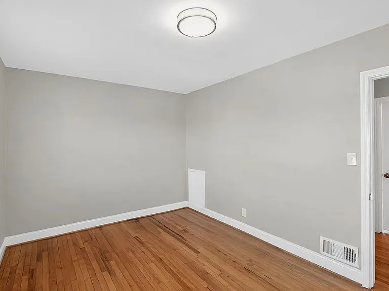 3425 Dunran Rd — Photo 22