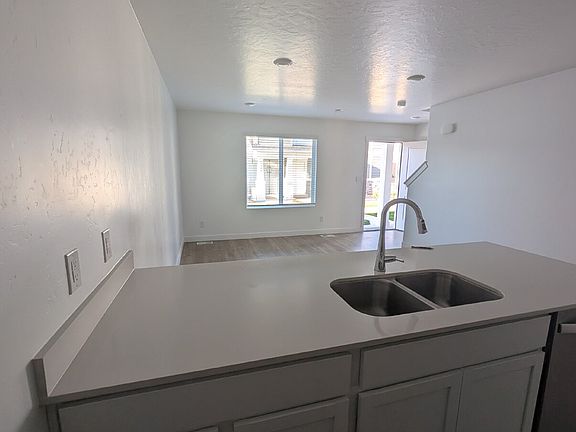 3rd image of 1925 S 530 W Unit 1181