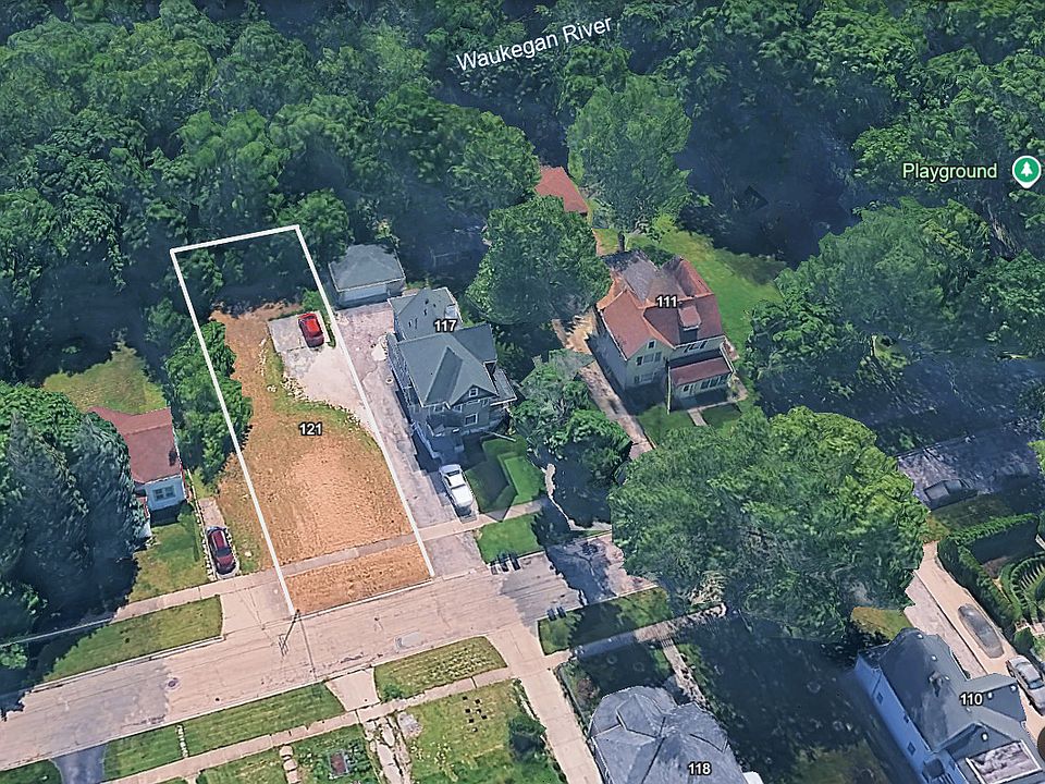 2nd image of 121 N Park Ave