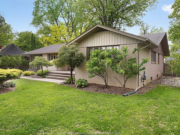 5th image of 3375 Rankin Ave