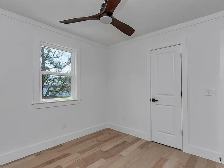 6417 Driftwood Dr — Photo 11