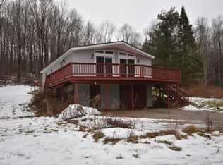 894 W Mountain Rd, Cheshire, MA 01225