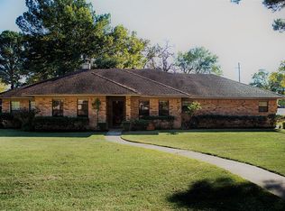 2 Pine Trl, Texarkana, AR 71854