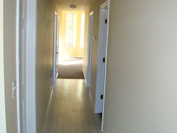 4th image of 6328 S Eberhart Ave