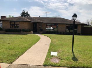 928 Green Cove Ln, Dallas, TX 75232