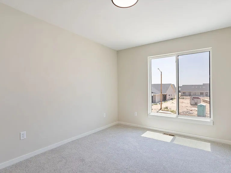 12225 W Fennec St — Photo 18