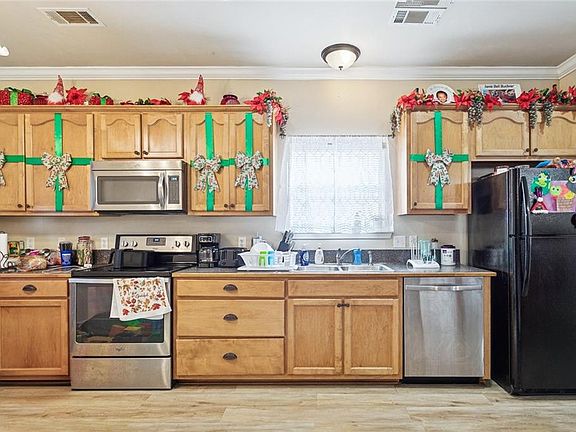 5th image of 40076 Cassidy Ln