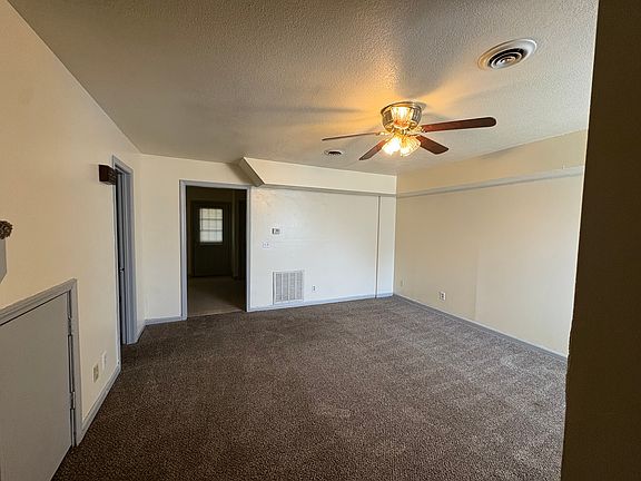 5th image of 1643 Baltimore Dr