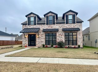 6206 SW Luna Ln, Bentonville, AR 72713