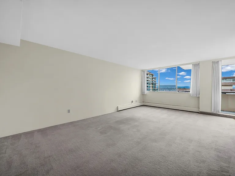 700 Hamilton St — Photo 18