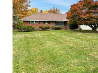472 Jeannette Dr, Richmond Heights, OH