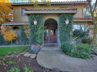 9200 Rodden Rd, Oakdale, CA 95361