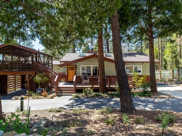 25445 Palomar Rd, Idyllwild, CA 92549
