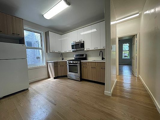 1st image of 4512 11th Ave #3A