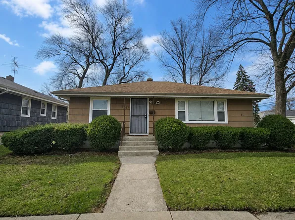 3617 Monroe St, Lansing, IL 60438